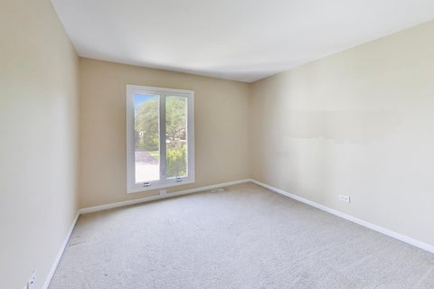 Tiny photo for 520 HUMMINGBIRD Lane, Deerfield, IL 60015 (MLS # 12755062)