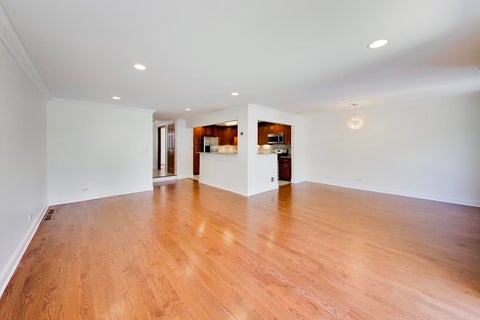 Tiny photo for 520 HUMMINGBIRD Lane, Deerfield, IL 60015 (MLS # 12755062)