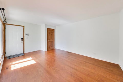 Tiny photo for 520 HUMMINGBIRD Lane, Deerfield, IL 60015 (MLS # 12755062)