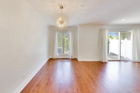 Tiny photo for 520 HUMMINGBIRD Lane, Deerfield, IL 60015 (MLS # 12755062)