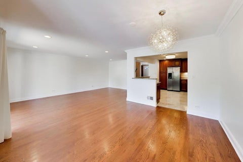 Tiny photo for 520 HUMMINGBIRD Lane, Deerfield, IL 60015 (MLS # 12755062)