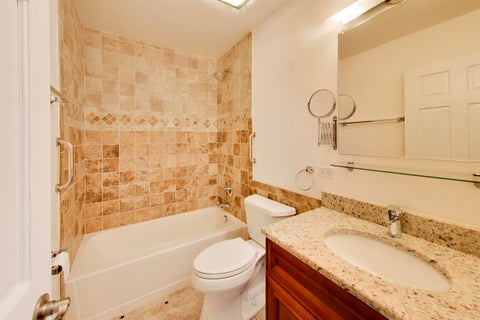 Tiny photo for 520 HUMMINGBIRD Lane, Deerfield, IL 60015 (MLS # 12755062)