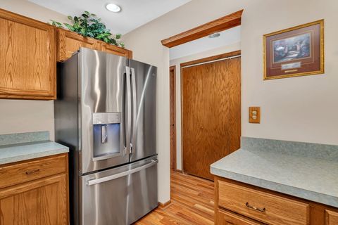 Tiny photo for 1420 Woodbridge Road #3A, Joliet, IL 60436 (MLS # 12641915)