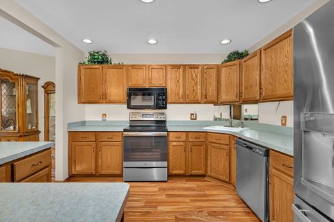 Tiny photo for 1420 Woodbridge Road #3A, Joliet, IL 60436 (MLS # 12641915)