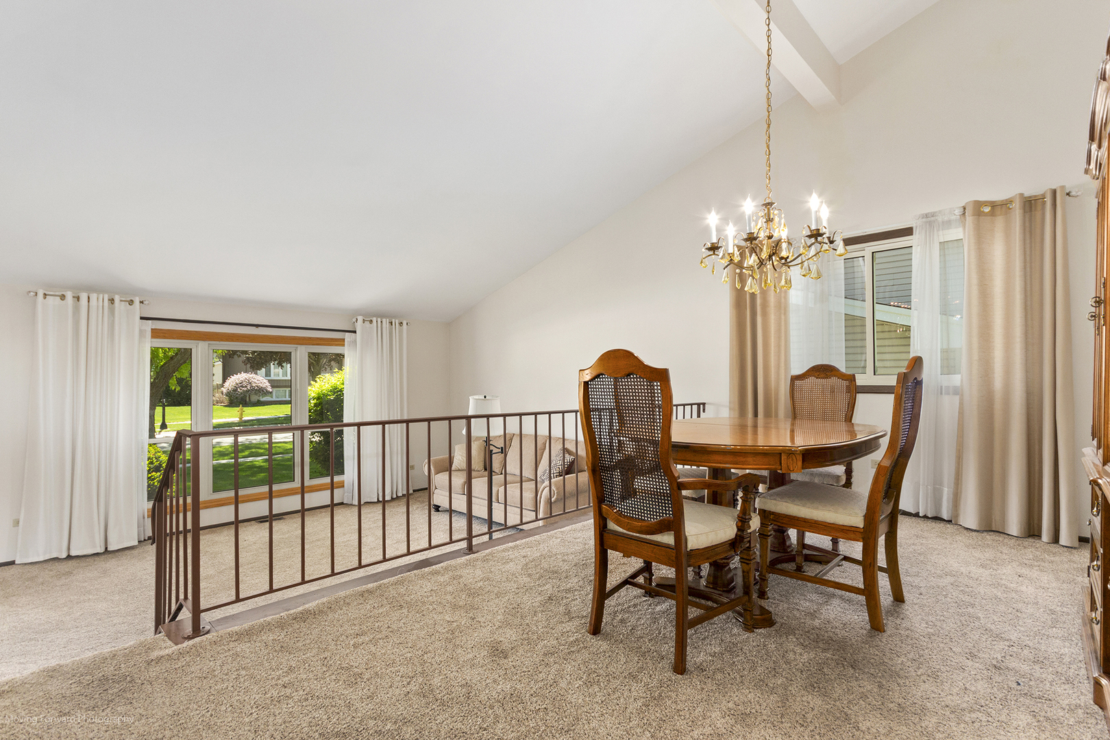 1570 W Goldengate Drive