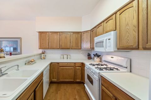 Tiny photo for 3400 Wellington Court #306, Rolling Meadows, IL 60008 (MLS # 12509976)