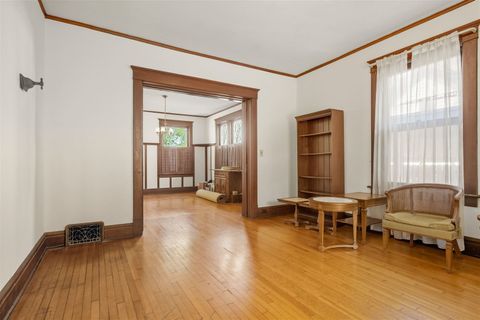 Tiny photo for 503 S E Evans Street, Bloomington, IL 61701 (MLS # 12488673)