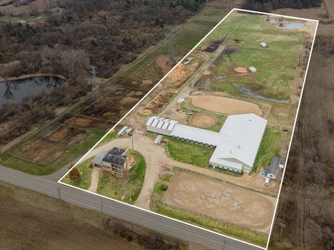 5116 Mt. Thabor Road Woodstock IL 60098