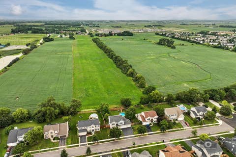 Tiny photo for 437 Raintree Drive, Oswego, IL 60543 (MLS # 12726943)