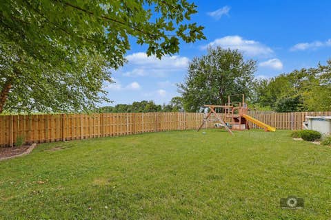 Tiny photo for 437 Raintree Drive, Oswego, IL 60543 (MLS # 12726943)