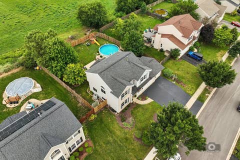 Tiny photo for 437 Raintree Drive, Oswego, IL 60543 (MLS # 12726943)