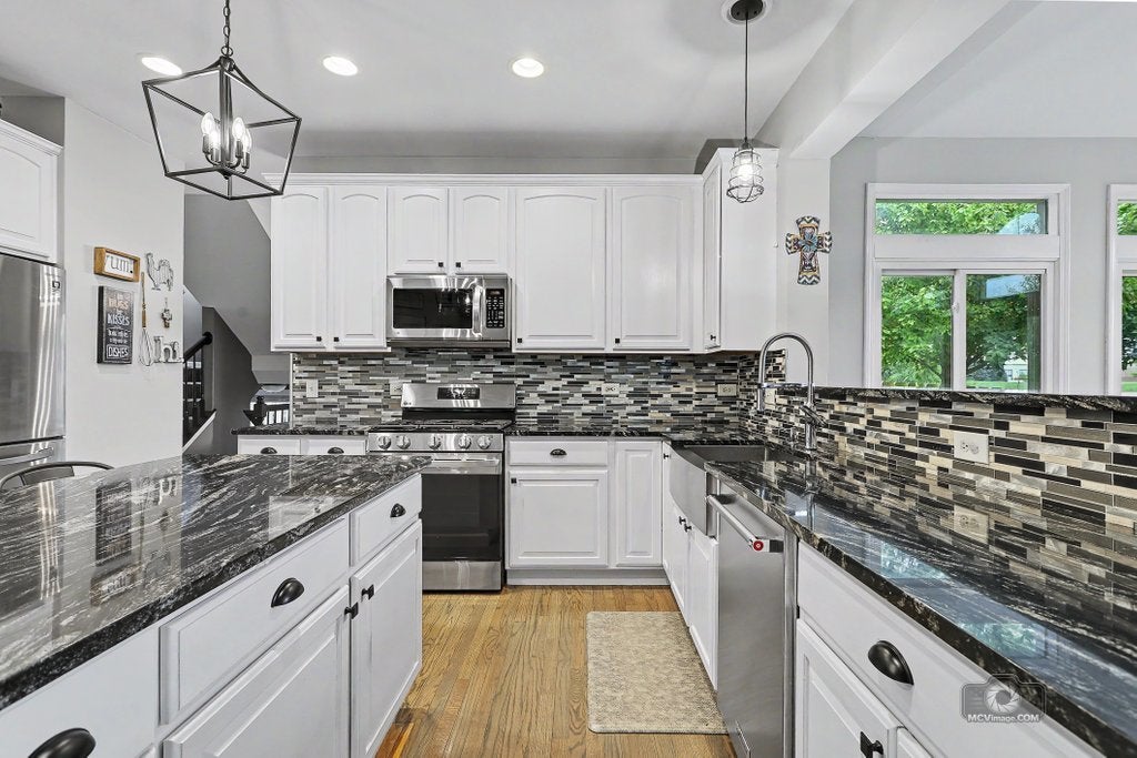 437 Raintree Drive