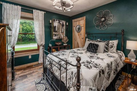 Tiny photo for 1717 MARION Street, Carterville, IL 62918 (MLS # EB457985)