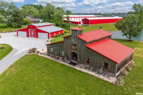 Tiny photo for 1717 MARION Street, Carterville, IL 62918 (MLS # EB457985)