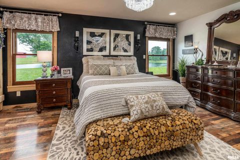 Tiny photo for 1717 MARION Street, Carterville, IL 62918 (MLS # EB457985)