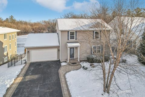 A home in Fox River Grove