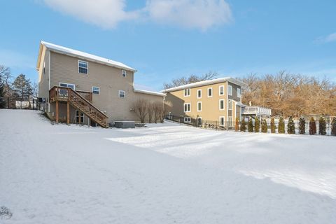 A home in Fox River Grove