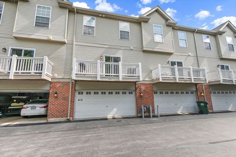 Tiny photo for 420 N Harrison Street, Algonquin, IL 60102 (MLS # 12490705)