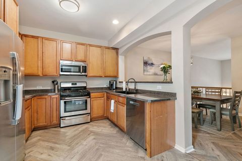 Tiny photo for 420 N Harrison Street, Algonquin, IL 60102 (MLS # 12490705)