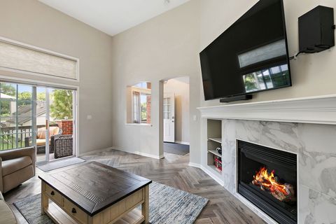 Tiny photo for 420 N Harrison Street, Algonquin, IL 60102 (MLS # 12490705)