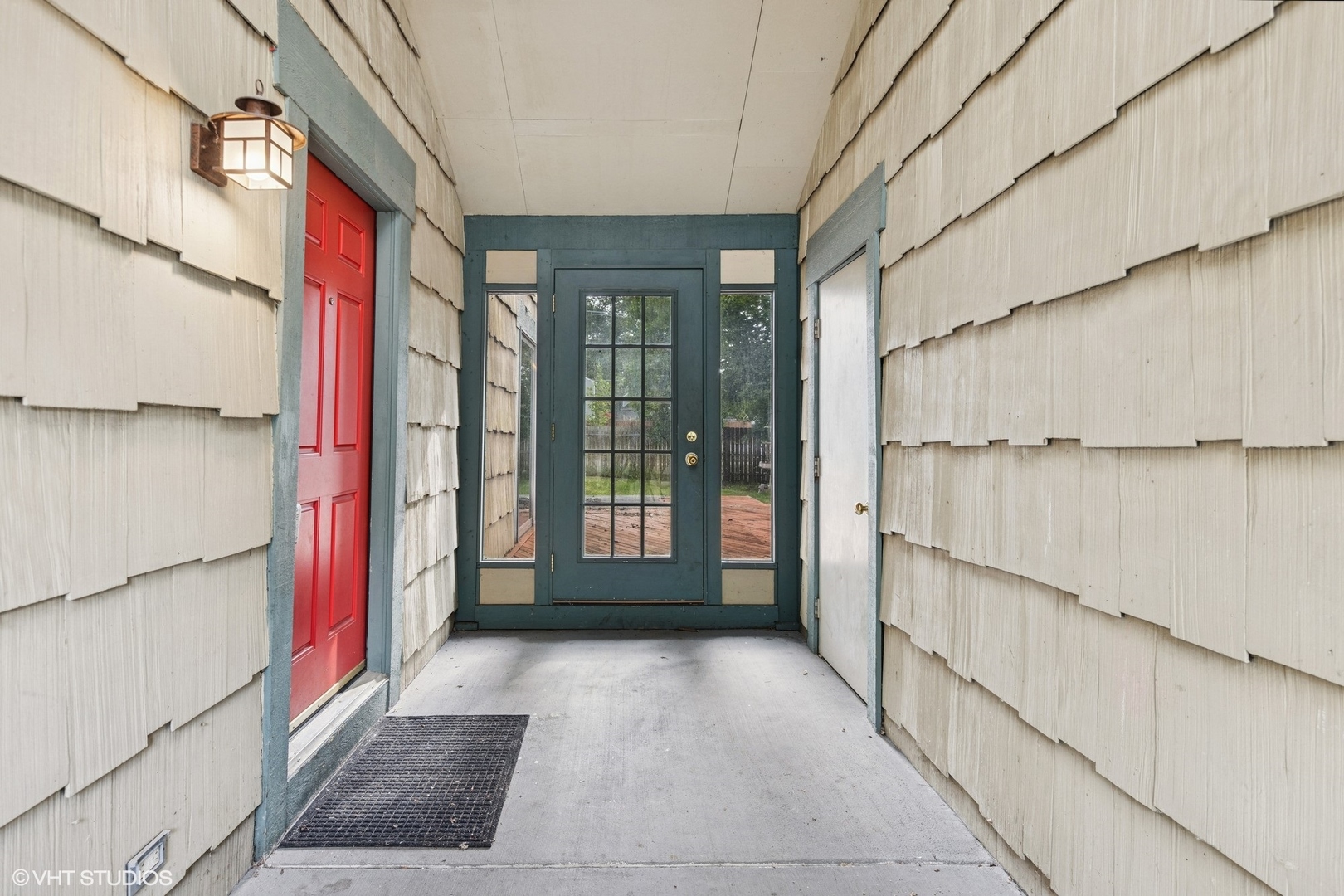 30W151 Arlington Court