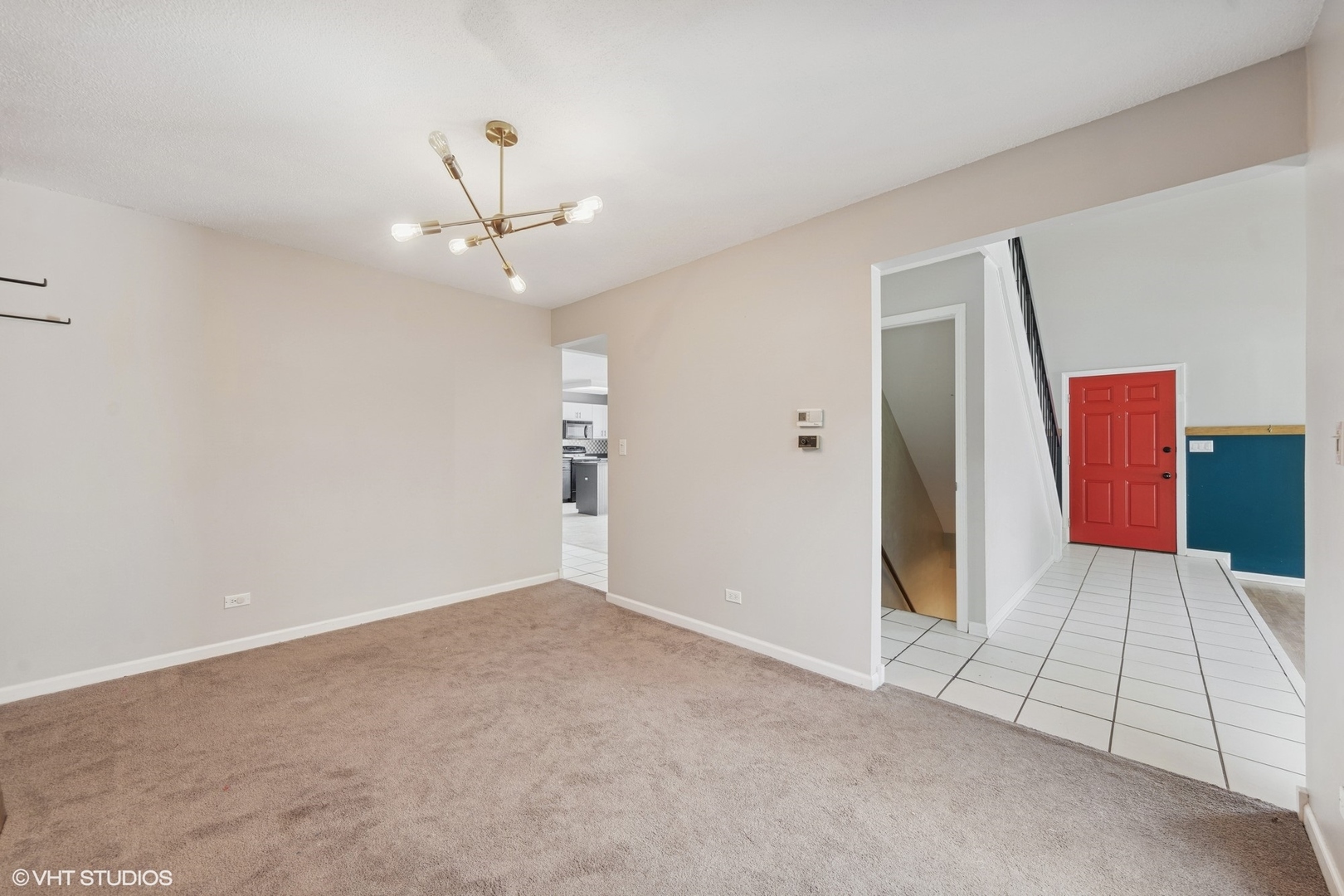 30W151 Arlington Court