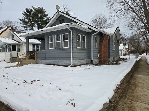 Photo of 2103 N Court Street, Rockford, IL 61103 (MLS # 12534653)