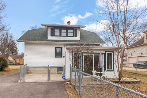 Tiny photo for 312 S Maple Street, Itasca, IL 60143 (MLS # 12592829)