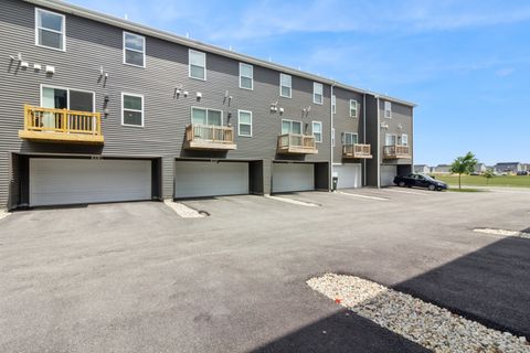 Tiny photo for 862 Briar Glen Court, Hampshire, IL 60140 (MLS # 12578090)