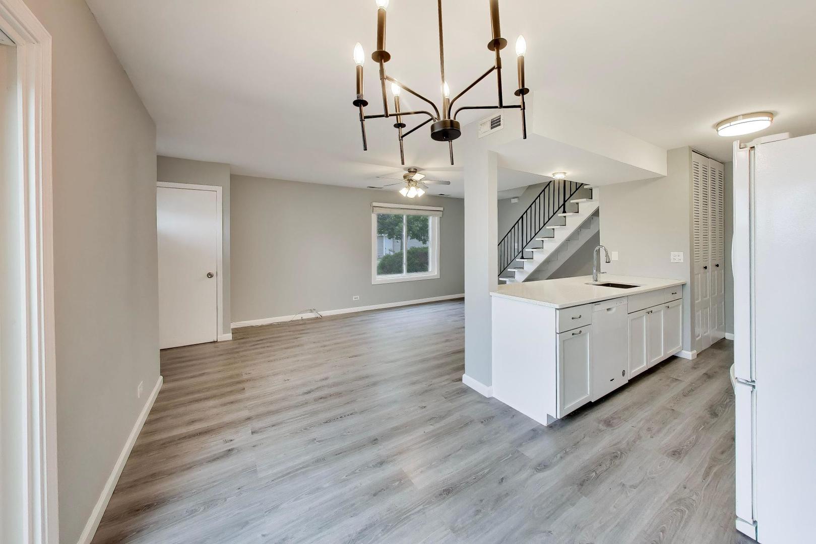 1536 Cornell Circle 0