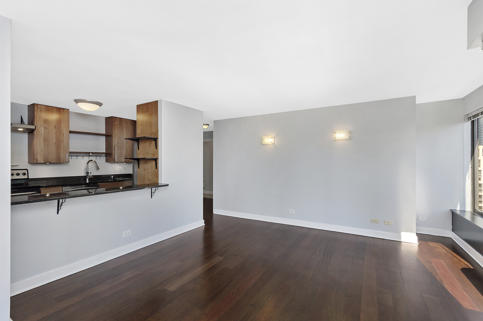 30 E HURON Street 3602