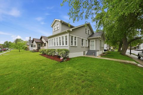 Photo of 2 Elizabeth Street, Calumet City, IL 60409 (MLS # 12630319)