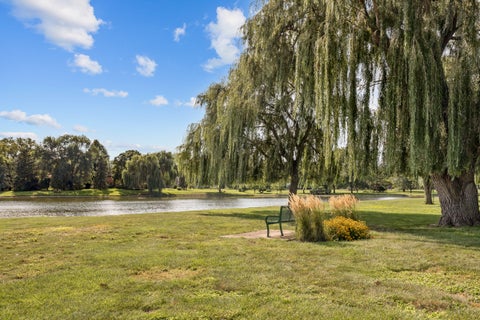 Tiny photo for 642 Burgundy Court #F, Elk Grove Village, IL 60007 (MLS # 12740776)