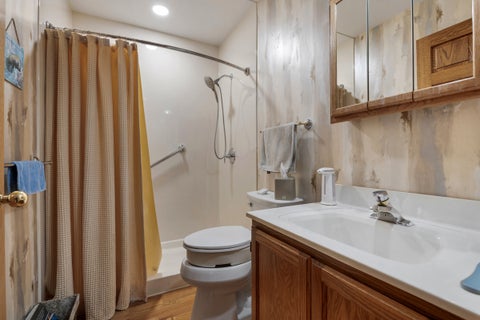 Tiny photo for 642 Burgundy Court #F, Elk Grove Village, IL 60007 (MLS # 12740776)