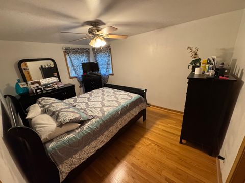 Tiny photo for 11117 S Avenue L, Chicago, IL 60617 (MLS # 12550681)