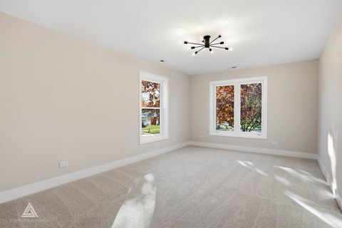 Tiny photo for 500 N Fairview Avenue, Mount Prospect, IL 60056 (MLS # 12571692)