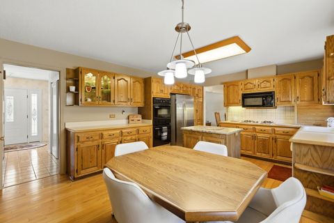 Tiny photo for 18W276 Holly Avenue, Darien, IL 60561 (MLS # 12614923)
