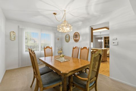 Tiny photo for 18W276 Holly Avenue, Darien, IL 60561 (MLS # 12614923)