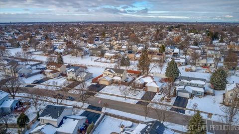 Tiny photo for 2632 Emma Circle, Aurora, IL 60504 (MLS # 12531296)