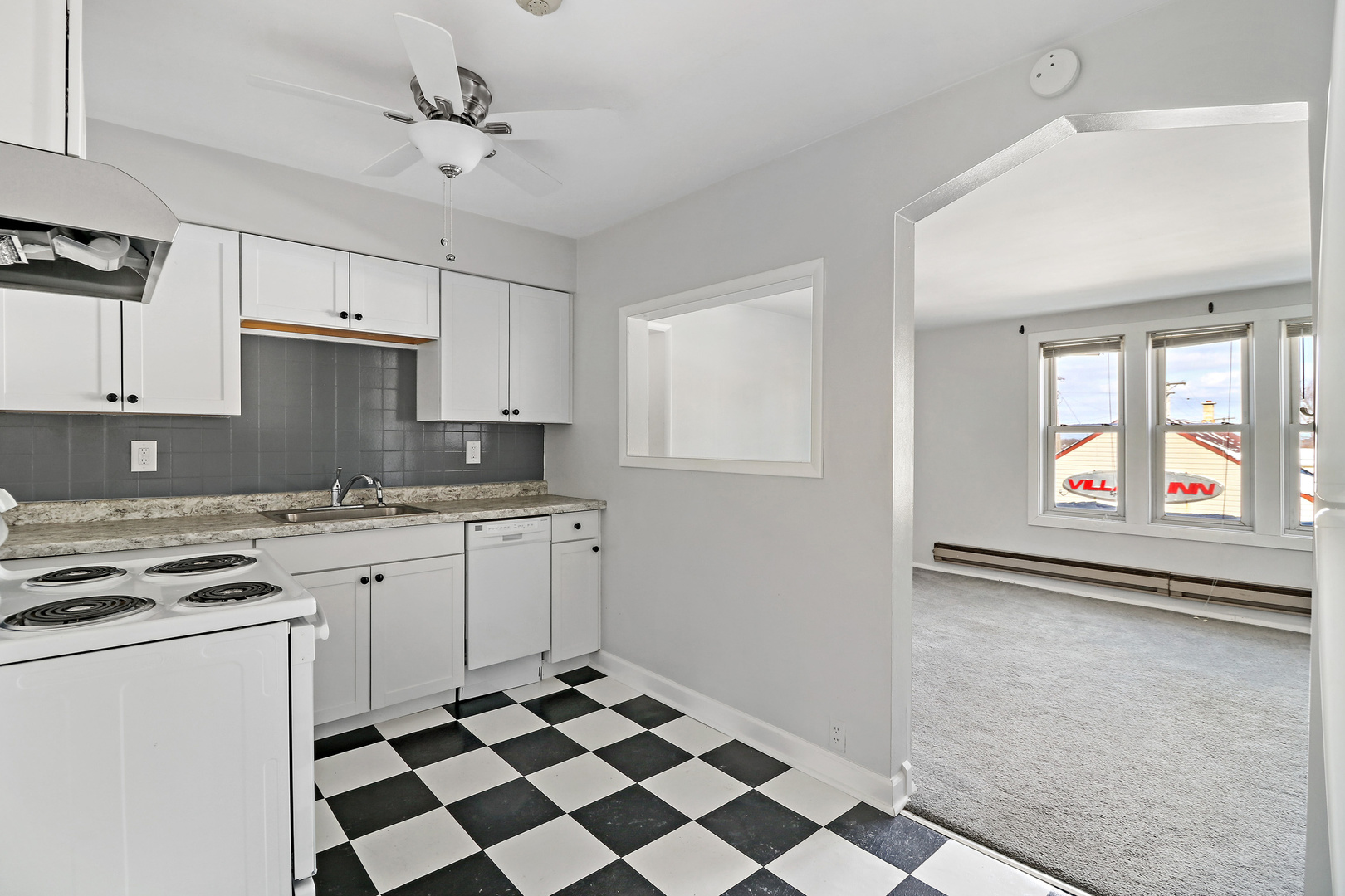 201 S Main Street 3