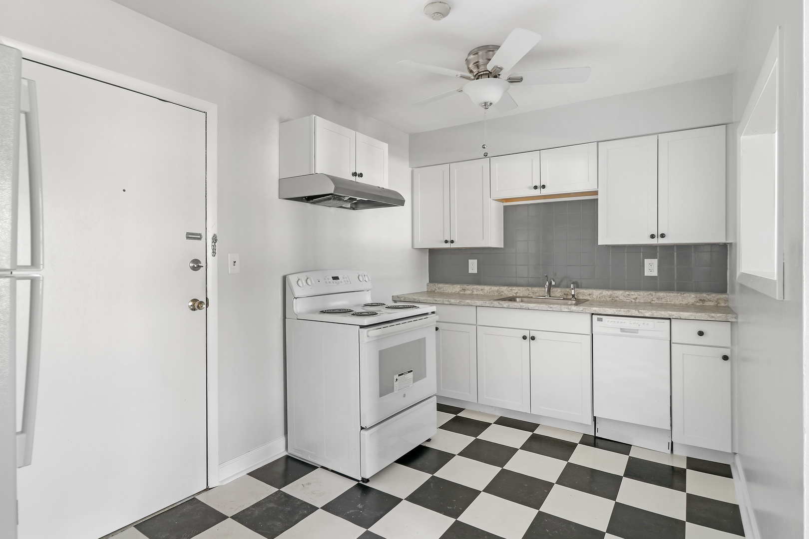 201 S Main Street 3