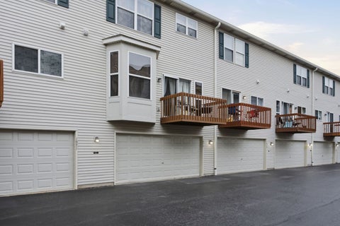 Tiny photo for 1975 Grandview Place, Montgomery, IL 60538 (MLS # 12682650)