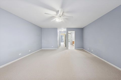 Tiny photo for 315 Regal Court, Clarendon Hills, IL 60514 (MLS # 12496019)