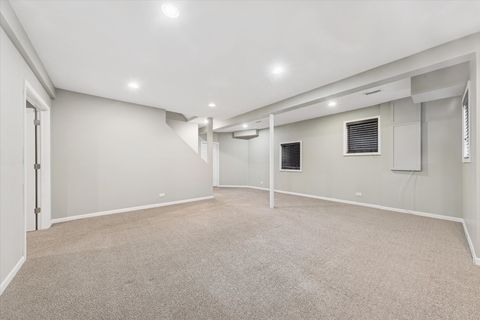 Tiny photo for 315 Regal Court, Clarendon Hills, IL 60514 (MLS # 12496019)