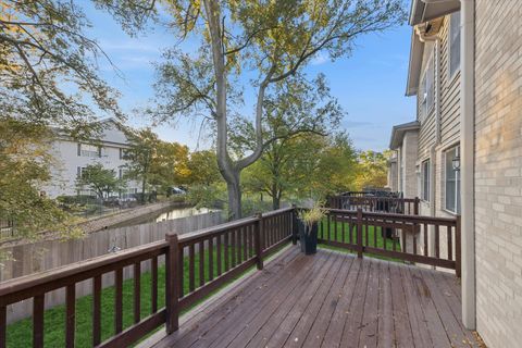 Tiny photo for 315 Regal Court, Clarendon Hills, IL 60514 (MLS # 12496019)