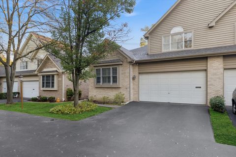 Tiny photo for 315 Regal Court, Clarendon Hills, IL 60514 (MLS # 12496019)