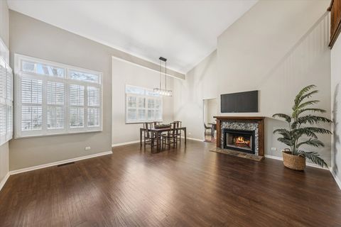 Tiny photo for 315 Regal Court, Clarendon Hills, IL 60514 (MLS # 12496019)