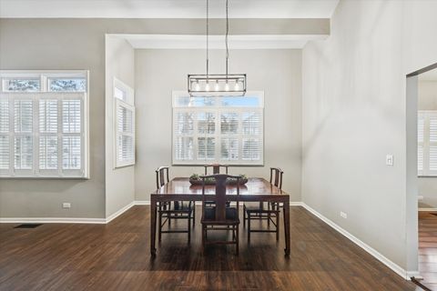 Tiny photo for 315 Regal Court, Clarendon Hills, IL 60514 (MLS # 12496019)