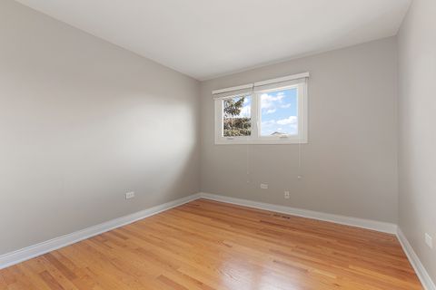 Tiny photo for 17012 Redwood Court, Orland Hills, IL 60487 (MLS # 12551261)