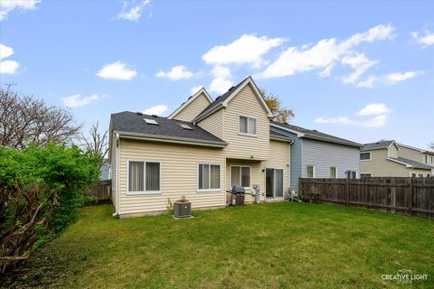 A home in South Elgin